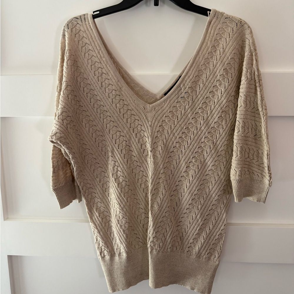 White House Black Market v-Neck Beige with gold glitter threads Sweater size Med